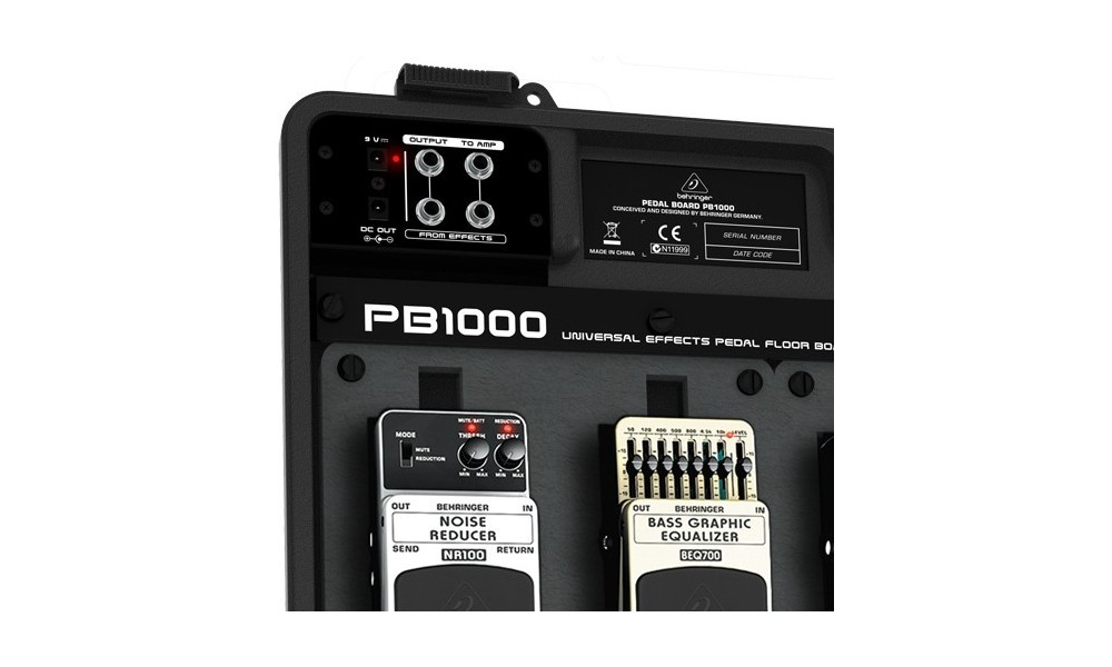 Behringer PB1000 Pedalboard